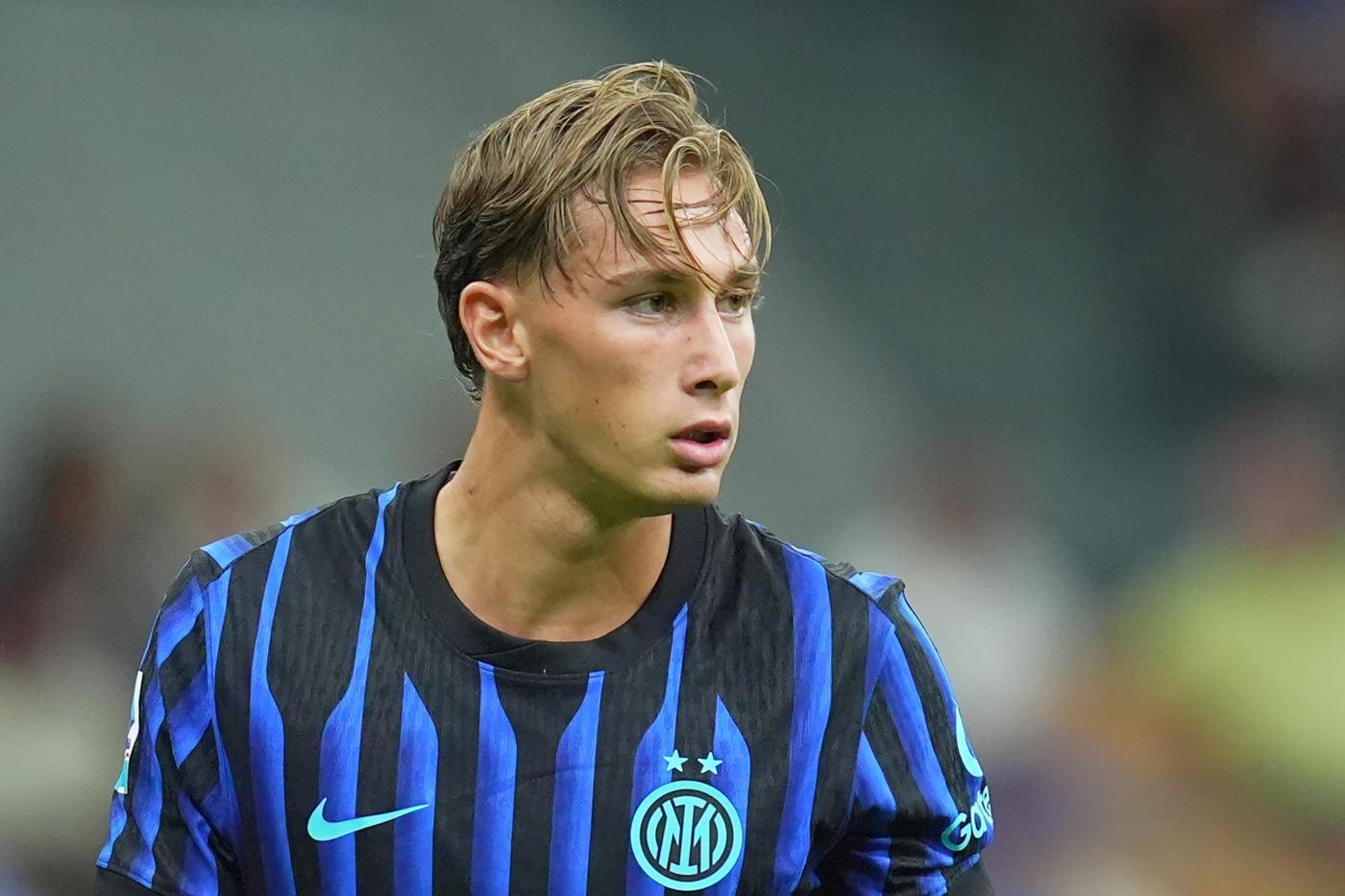 FIFA valuta l'obbligo di un Under 20 del vivaio sempre in campo