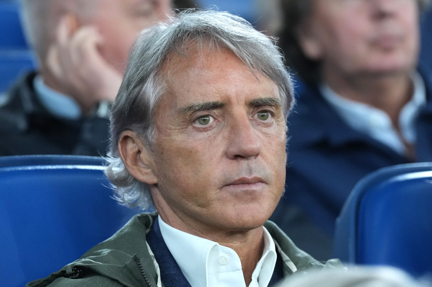 Nazionale, Roberto Mancini vicino alla panchina dell'Italia